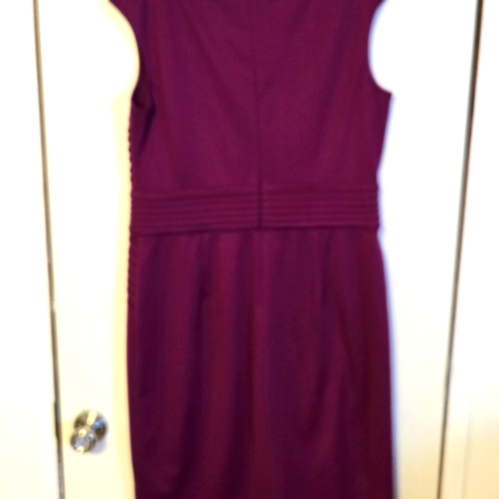 London Times. Dress. 117 - Picture 3 of 4